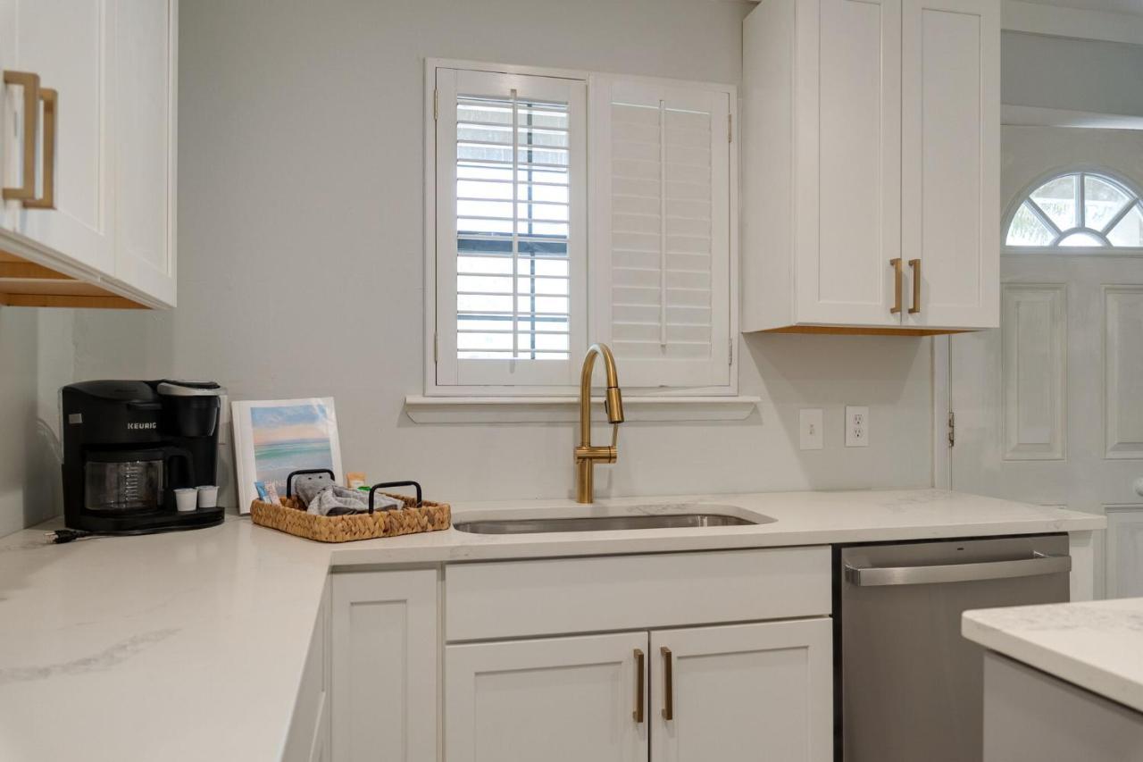 "The Sunset Shack" Best Location With Ocean View, Short Walk To Beach, Perfect Spot For A Getaway! Destin Exterior foto